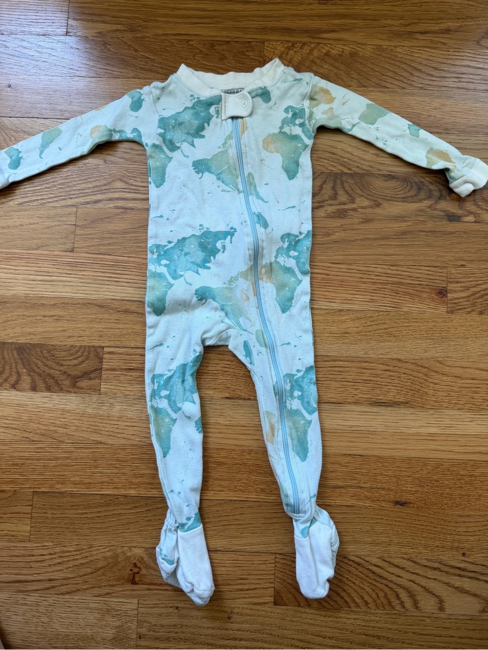 Burt's Bees Baby Light world pattern footie pajamas